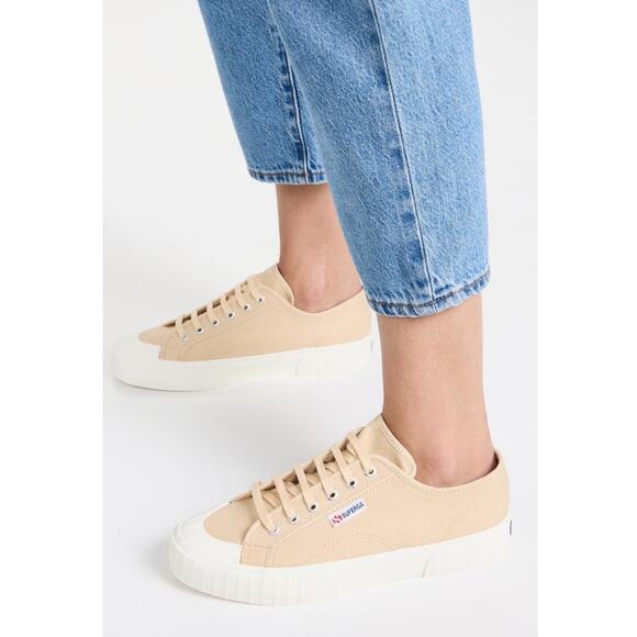 New Superga 2630 Stripe Sneakers in Light Beige Women's Size 8 - Picture 1 of 8